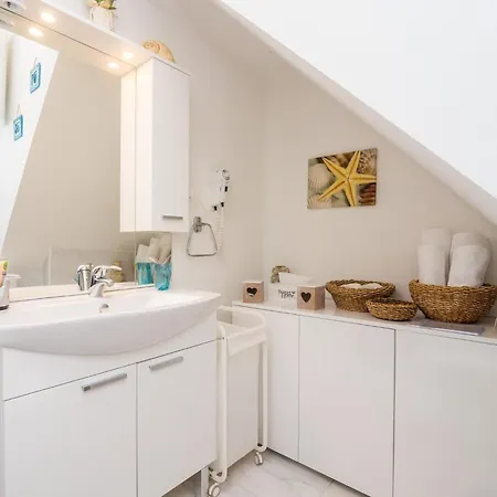 Apartment Neve - Two Bedroom Dubrovnik