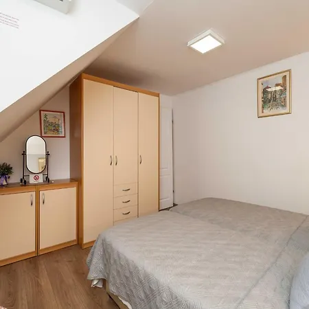 Neve - Two Bedroom