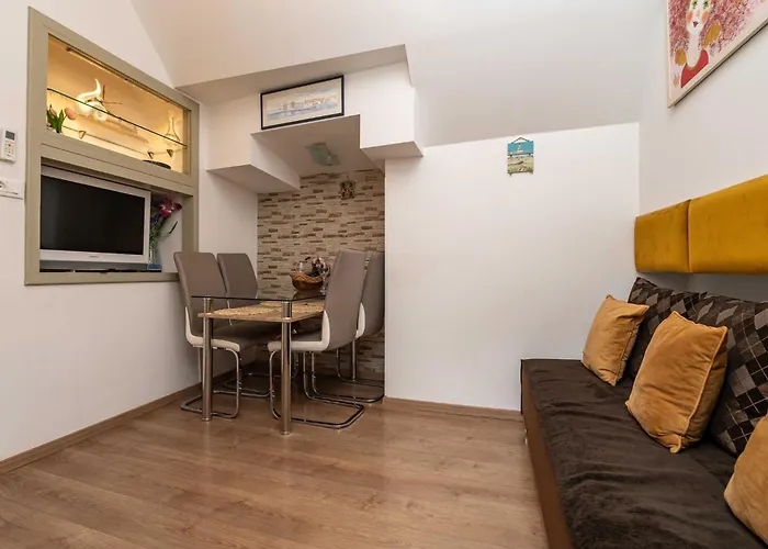 Neve - Two Bedroom Apartmán