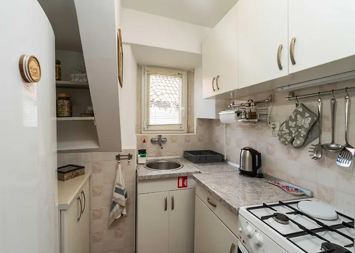 Neve - Two Bedroom Apartmán